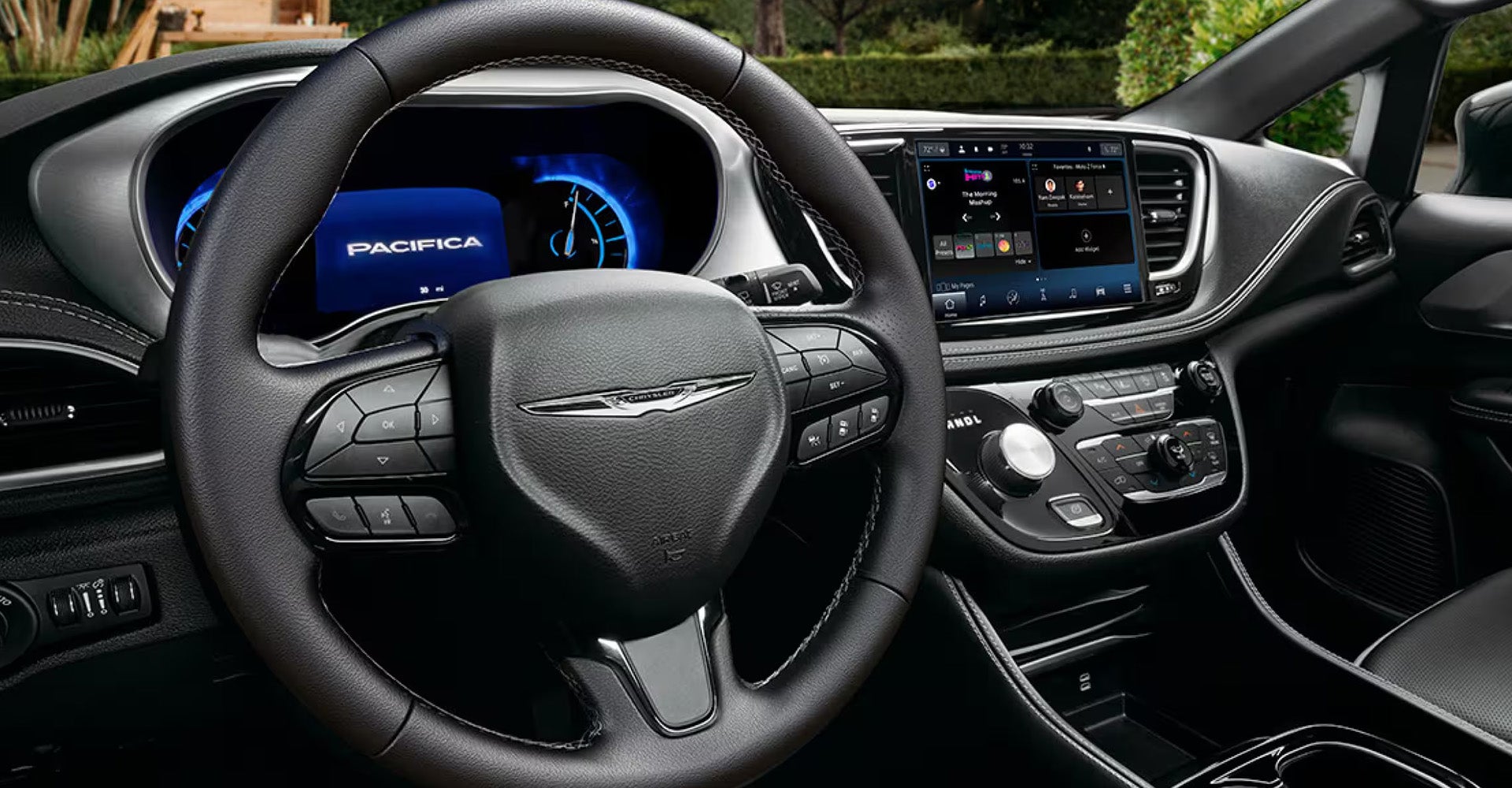 2026 Chrysler Pacifica Plug-in Hybrid Interior